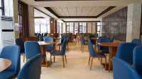 HOLLICK HOTEL - breakfast