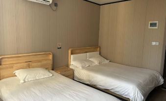 Shanghai Cailutong Hotel