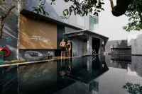 Hatyai Signature Hotel - Pools