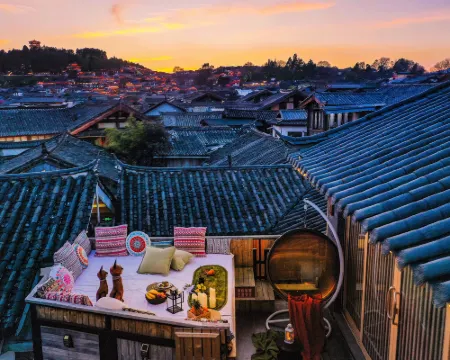 YinYue·Sifu Designer Scenic Inn (Lijiang Flagship Store) โรงแรมในลี่เจียง