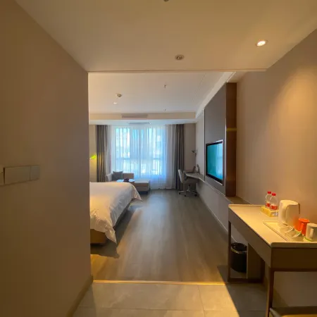 Vienna 3 Best Hotel (Hezuo South Station)