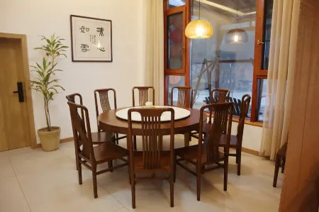 Linshang Boutique Stay Отели в г. Чунян