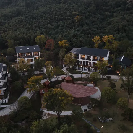 Hangzhou Yulu GINLAN JIA Nanshan Suji (Liangzhu Cultural Village)