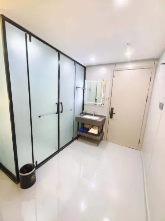 Garden Business Hotel Отели рядом с достопримечательностью «Changshou Pavilion in Xiayi County»