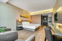 Homeinn Hotel (Heze Guangzhou Road)
