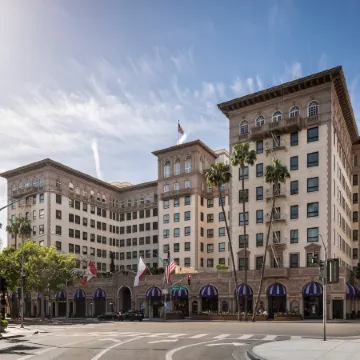 Beverly Wilshire, Beverly Hills, A Four Seasons Hotel Отели рядом с достопримечательностью «Golden Triangle»