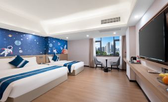 Park Hyatt Hotel Apartment (Shenzhen Longcheng Square Metro Station)