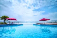 Wingtech Hotel - Pool