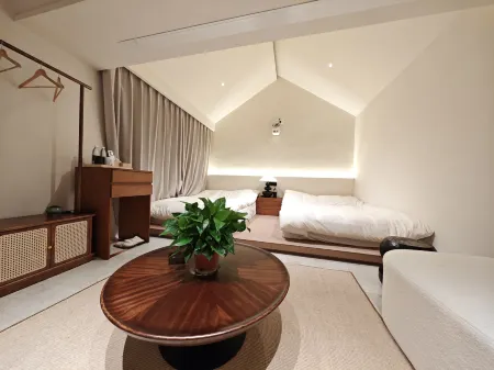 Mingyue Hotel (Miluo)