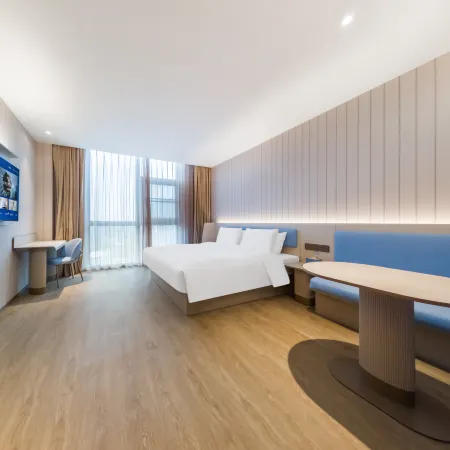 HanTing Hotel (Haining Xiasha Outlets)