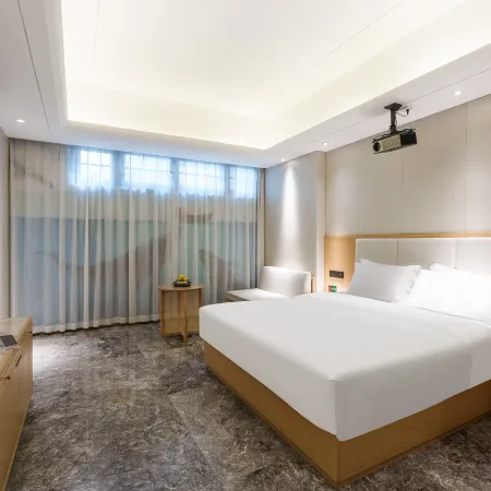 GangShe Rooftop View Hotel l (Guilin Two Rivers And Four Lakes Elephant Trunk Hill) Hotels in Guilin