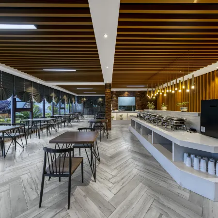 Nayong Wenzhou Garden Hotel (Yonghe Century City Branch)