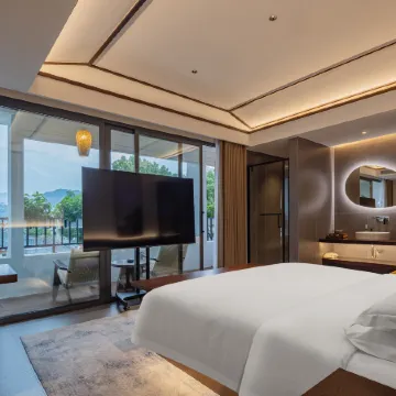 Quxiang Yazhu · Design City Private Hot Spring Homestay (Quyuan's Hometown)