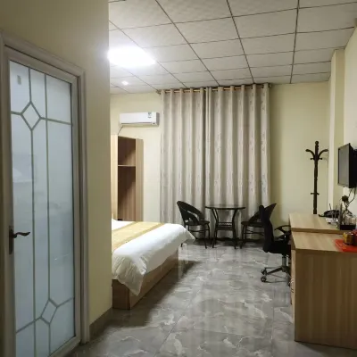 Xinyongli Hotel (Guigang Royal Furniture Plaza) Hotell i Qintang District