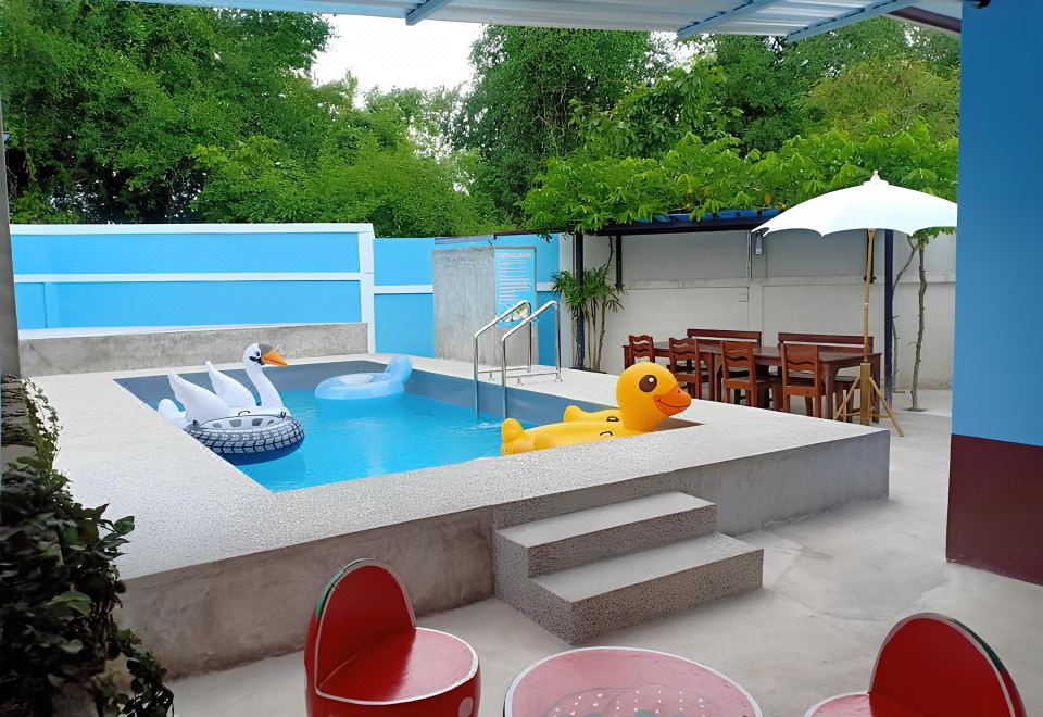 Chay Weng Pool Villa sattahip Images
