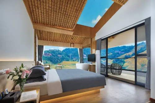 Jinqiu Shengshi Hotel