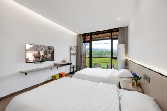 Tonglu Jingma Hotel Hotels near Yaolin Wonderland Scenic Area