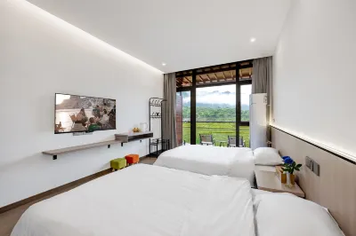 Tonglu Jingma Hotel Отели рядом с достопримечательностью «Лулин Граница»