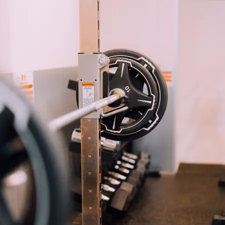Minimalist Loft 5: Namba Compact Studio & 24/7 Gym