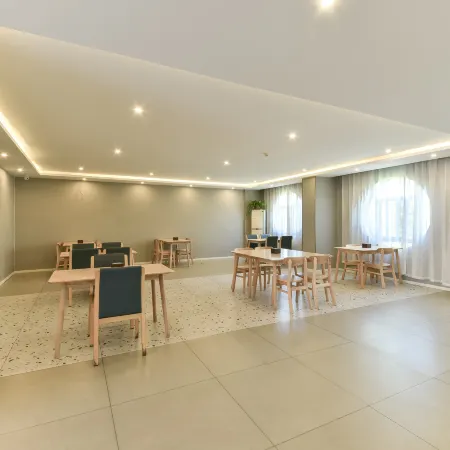 7Days Inn Hotel (Shijiazhuang Shenze County Xiyuanjie)
