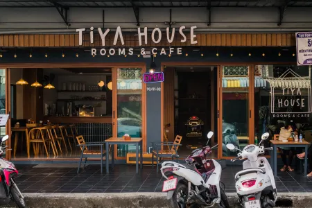 Tiya House Rooms & Cafe