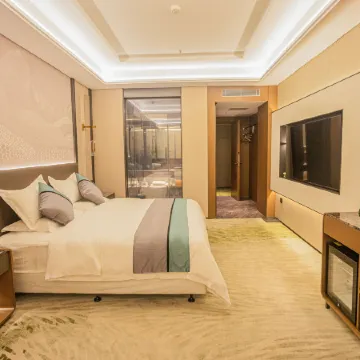 Luohe Junhao Licheng Hotel