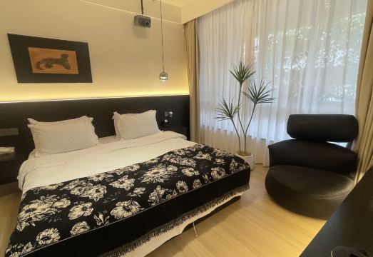 Jinhui Fashion Hotel Hotel Overview