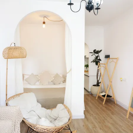 Caihong Apartment