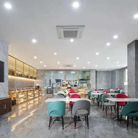 Magnotel Hotel (Anqing Tongcheng High-Speed Railway East Station Normal College)