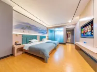 Luoding Xintai Xin Apartment Hoteles cerca de Luoding Museum
