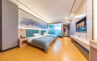 Luoding Xintai Xin Apartment