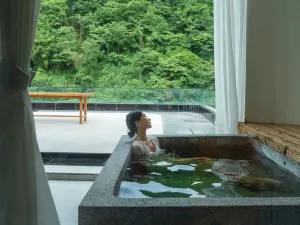 แมนเนอร์ซิงเย่ สโนว์เมาน์เทน