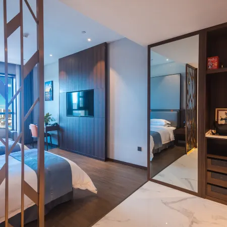 Qianyue Hotel (Qingyang Xifeng Airport Branch)