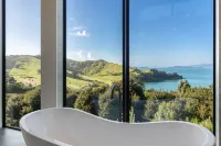 Omana - Balcony