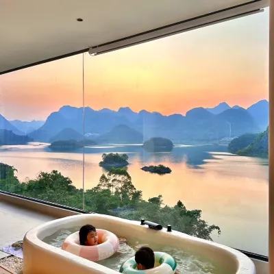 美好時光•湖鏡民宿(清遠桃花湖店) 鄰近桃源生態旅遊區-桃花湖的酒店