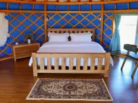 DoulegenLuxury nomad camp Hotels in Zhenglan Banner