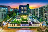 Deting Garden Hotel (Kunming hi tech West City Times store)