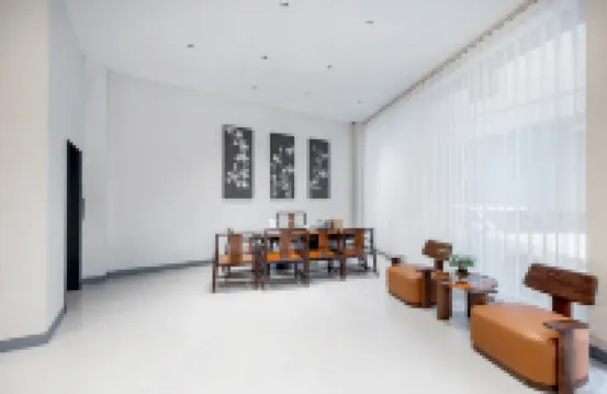 Yixi Private Hot Spring Hotel