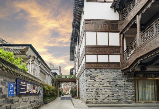 2. 라노 호텔 (두..