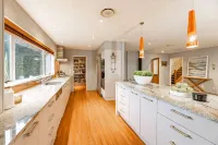 Calm Swan Villa Hotels in Kaiapoi