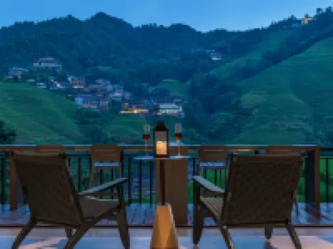 โรงแรมแอนแลนด์ โรงแรมในหลงเซิง