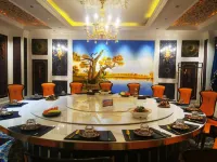 Vienna Hotel (Bachu Century Avenue Store) - breakfast