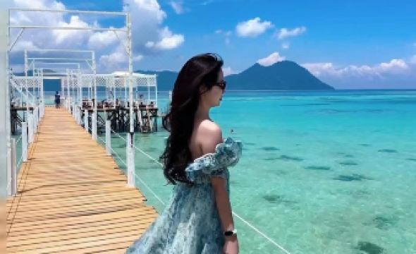 Larapan Water Village