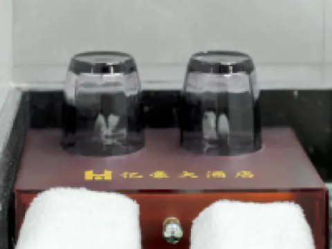 額濟納旗億豪大酒店 額濟納旗酒店