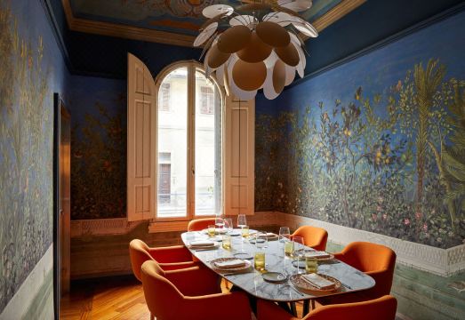 Hotel Indigo Florence의 실내 디자인