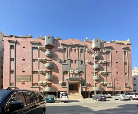 Chinese apartment in Jeddah Red Sea Fountain