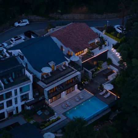 Jiuhua Mountain Yunjian B&B