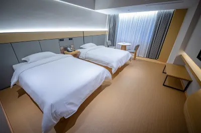 星際榮耀飯店（文昌龍樓航天城店） 宋慶齡陳列館附近的飯店