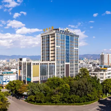 Baoshan Longyang District Hengbang Building Atour Hotel