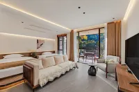E-Live BNB